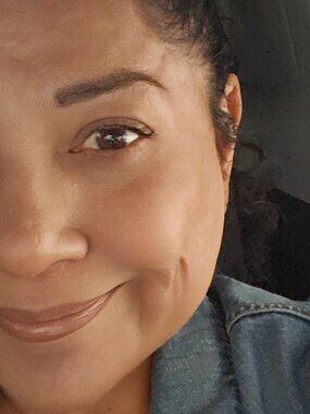 Meet your Posher, Alicia